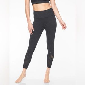 Athleta Halasana Seamless 7/8 Leggings Charcoal Grey‎ Heather SIZE M